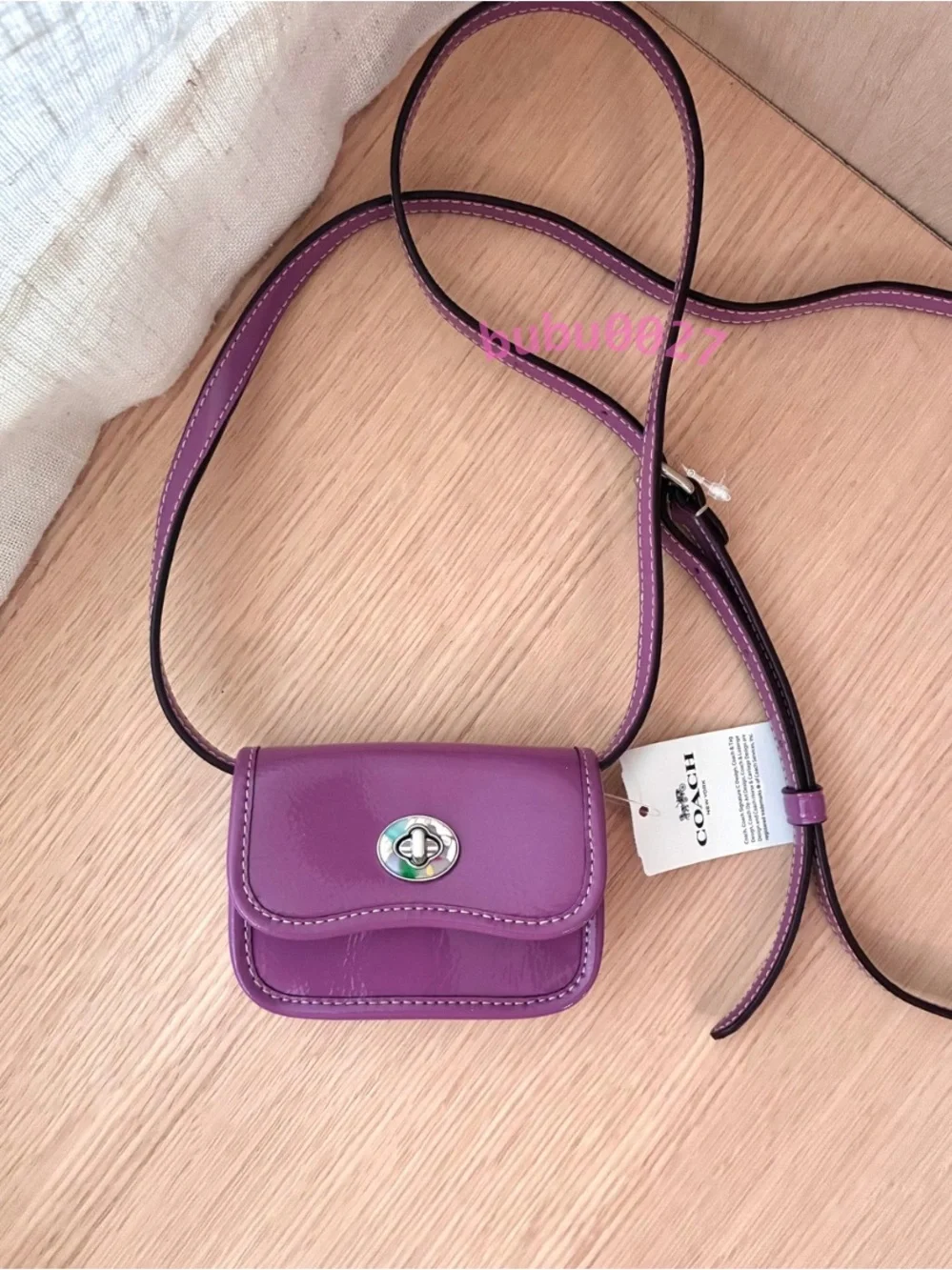 NWT🍇Coach Coachtopia Wavy Wallet In Crinkle Patent Leather CQ060 Lilc Berry